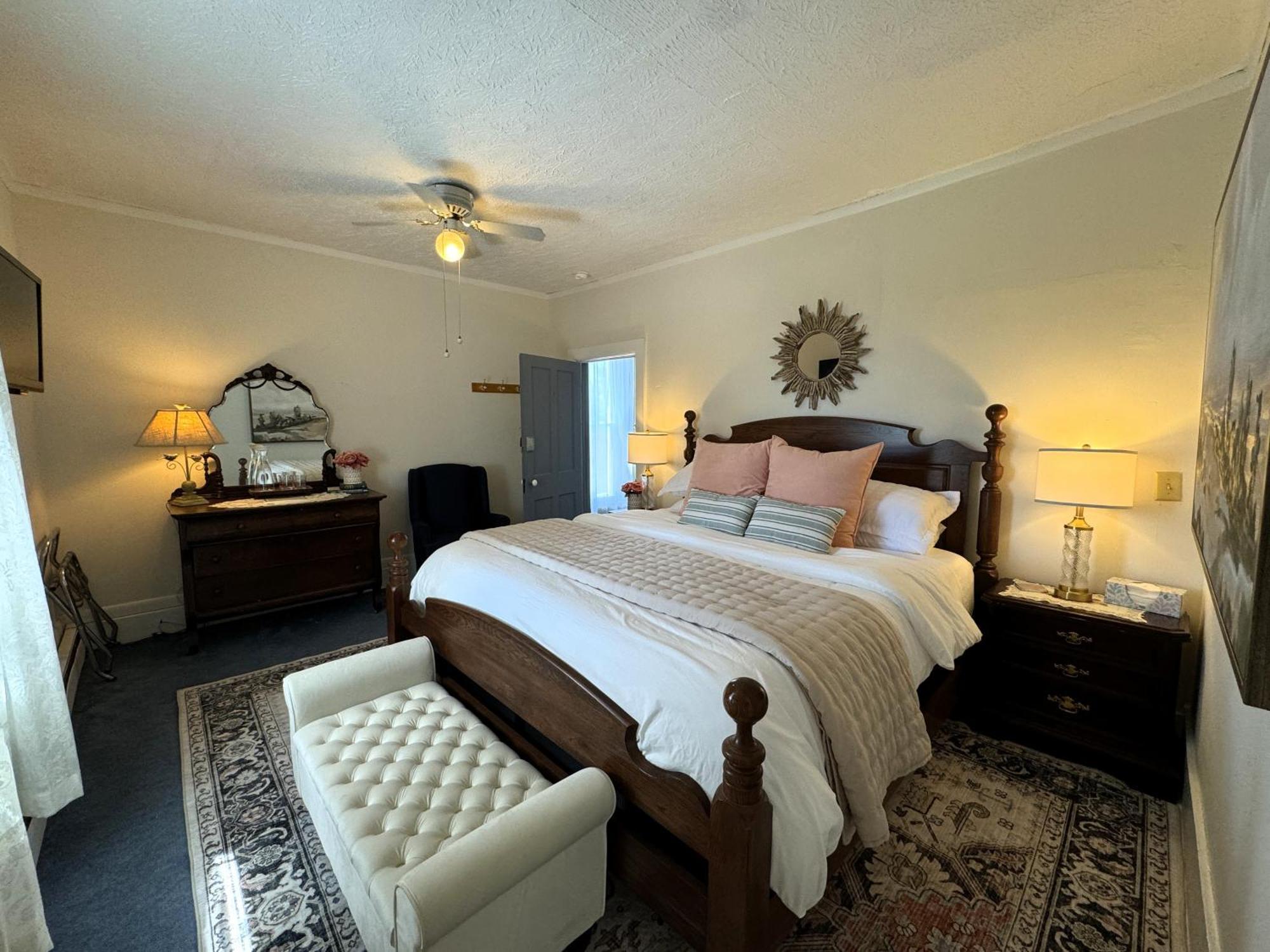 Victorian Inn Bed And Breakfast Marblehead Exterior foto